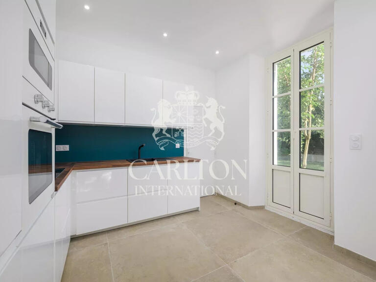 Maison Antibes - 6 chambres - 207m²