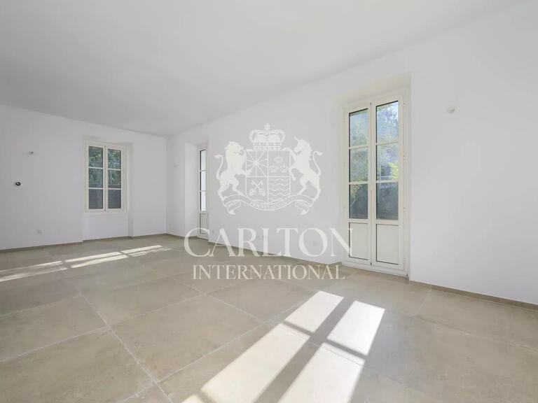 Maison Antibes - 6 chambres - 207m²