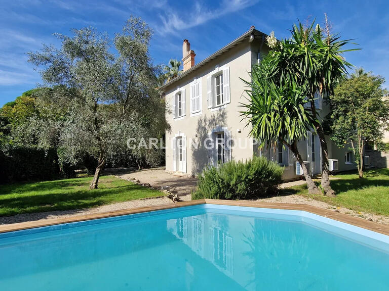 Maison Antibes - 6 chambres - 207m²