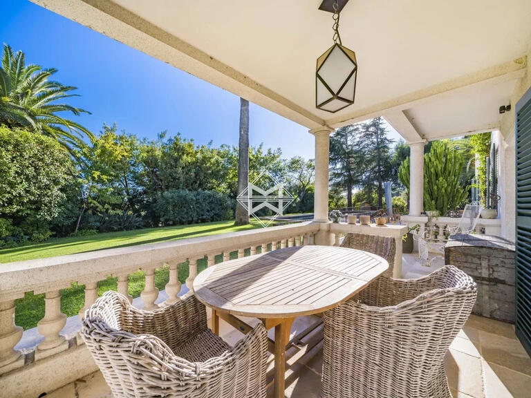 Vente Villa Antibes - 7 chambres