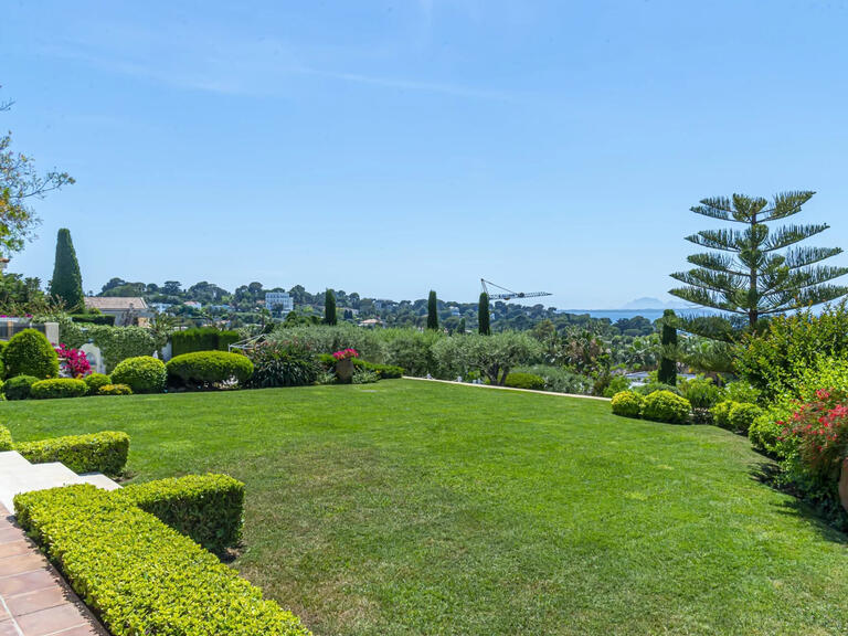 Villa Antibes - 7 bedrooms - 555m²