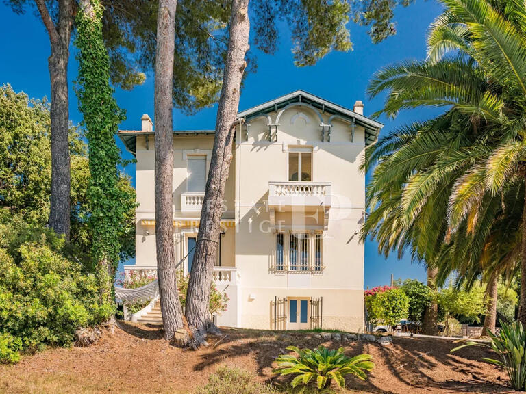 Villa Antibes - 6 chambres - 247m²