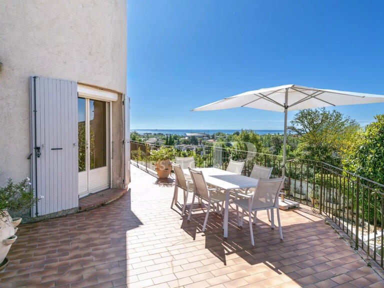 Vente Villa avec Vue mer Antibes - 5 chambres