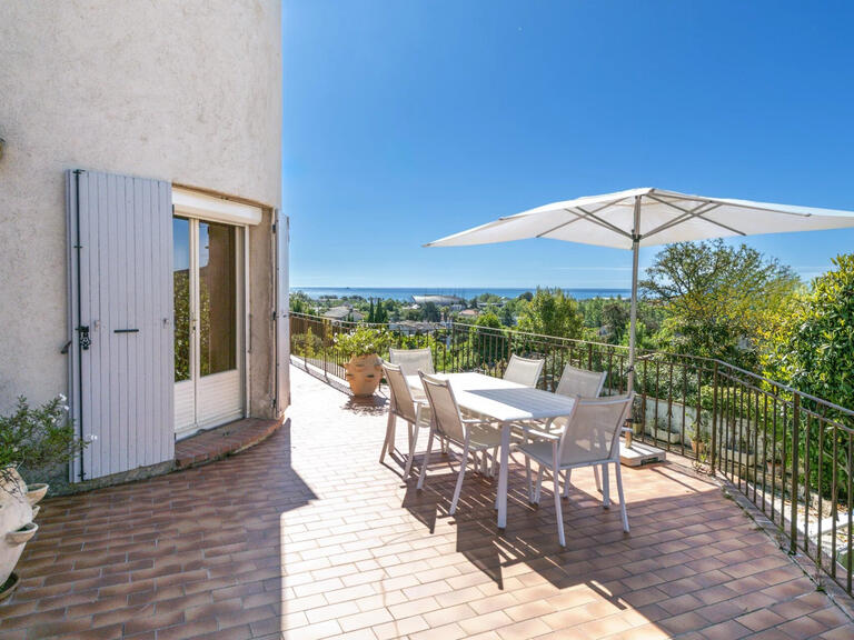 Villa Antibes - 5 chambres - 207m²