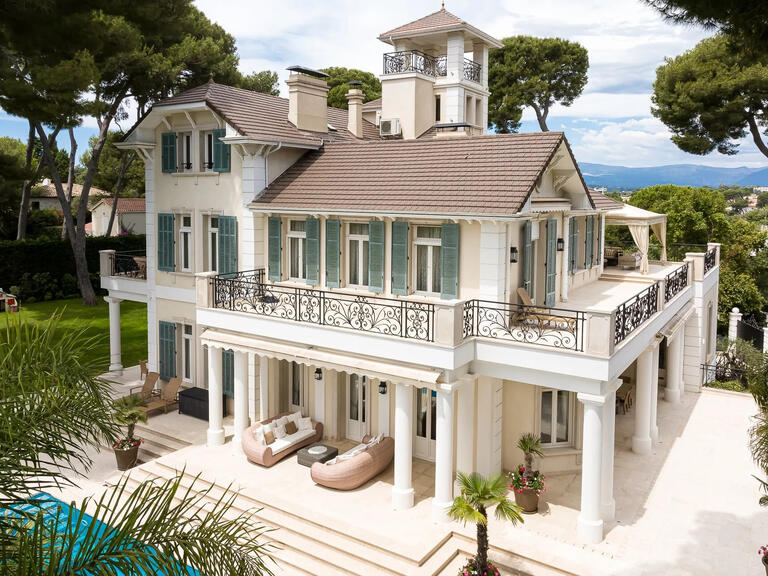 Villa Antibes - 10 bedrooms - 777m²