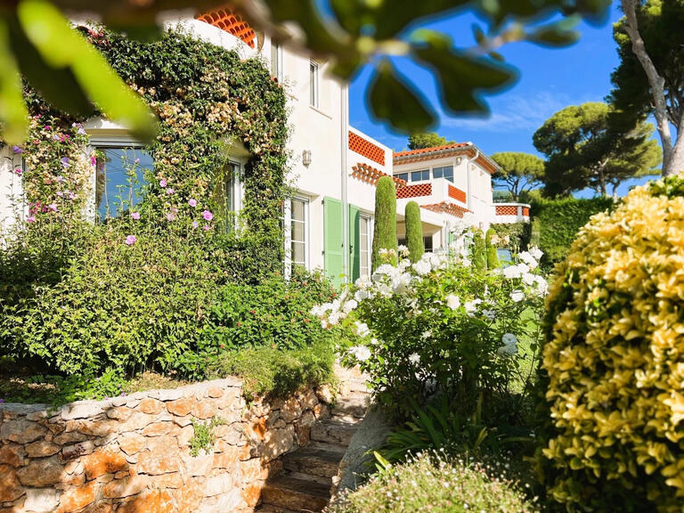 Villa Antibes - 4 bedrooms - 335m²