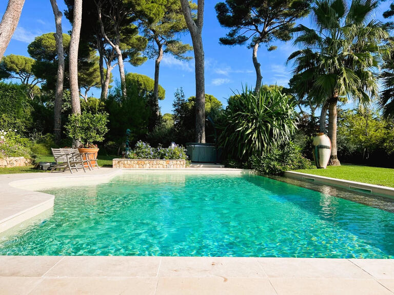 Villa Antibes - 4 chambres - 335m²