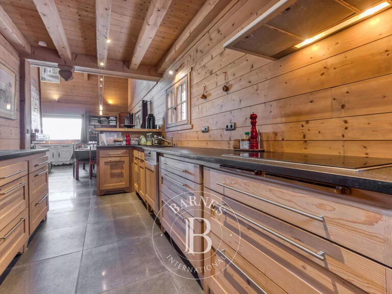 Chalet Arâches-la-Frasse - 4 bedrooms - 277m²