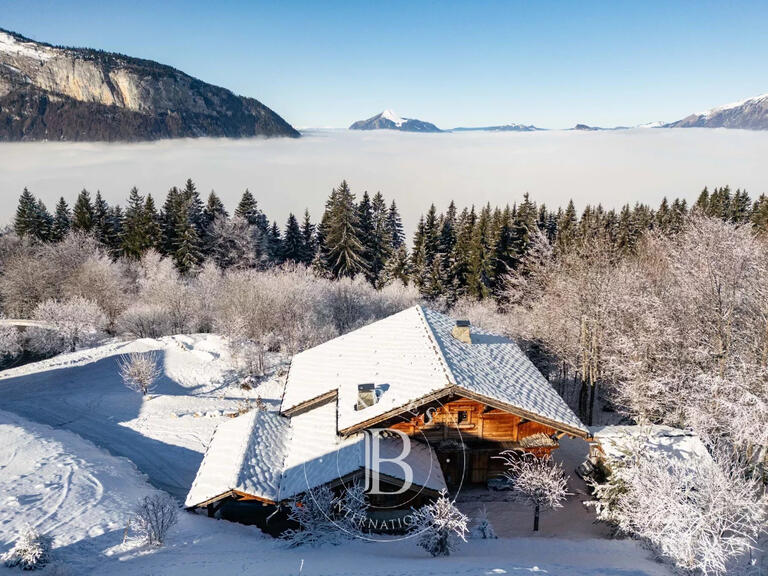 Chalet Arâches-la-Frasse - 4 bedrooms - 277m²