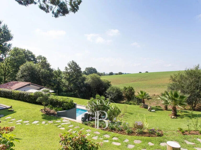 House Arbonne - 6 bedrooms - 220m²