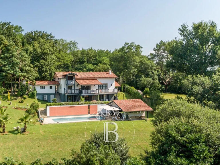 House Arbonne - 6 bedrooms - 220m²