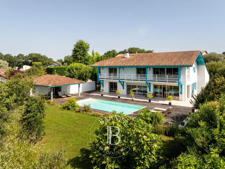 House Arbonne - 6 bedrooms - 270m²