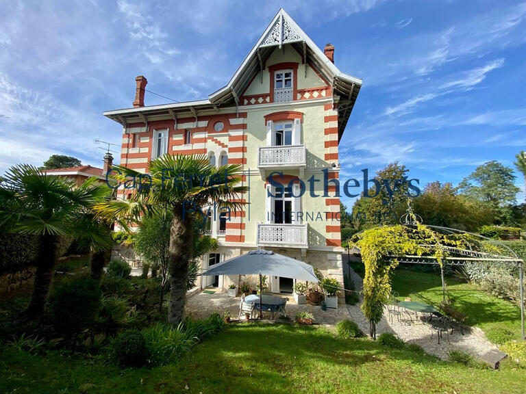 House Arcachon - 7 bedrooms - 340m²