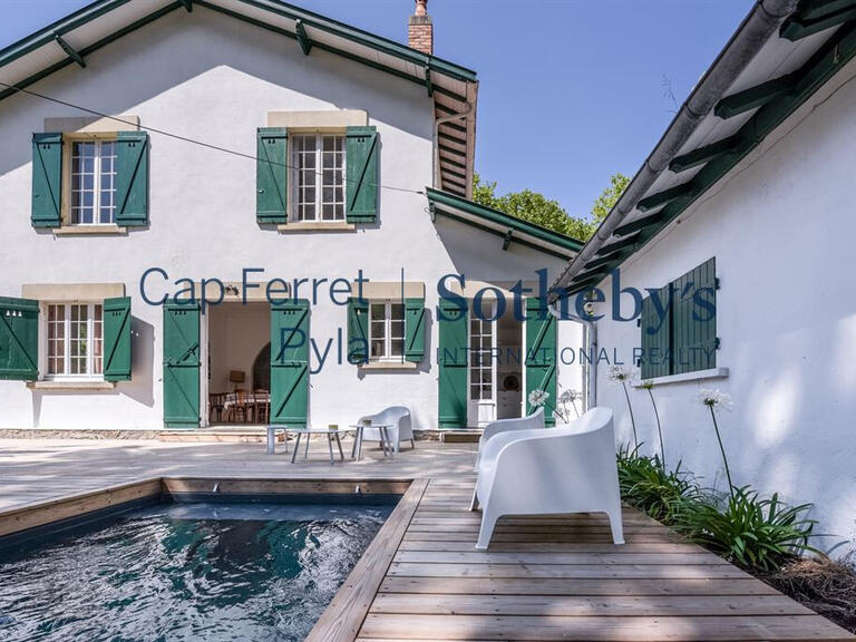 House Arcachon - 7 bedrooms - 221m²