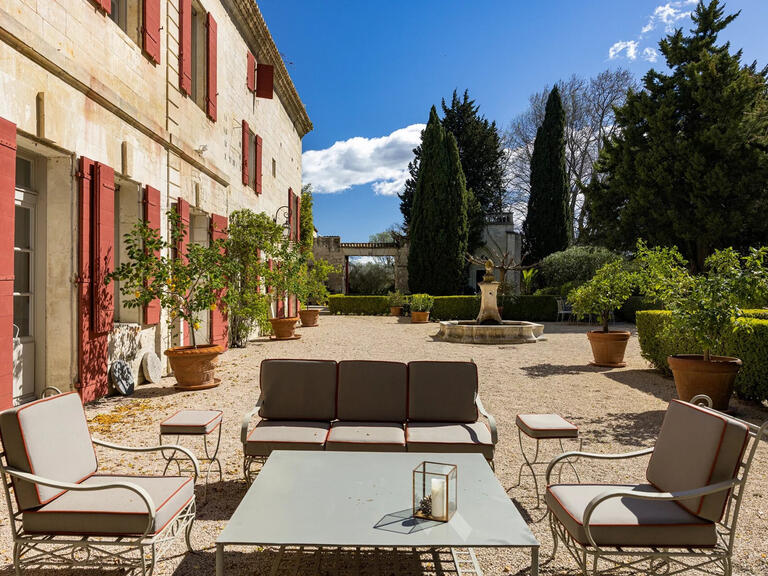 House Arles - 7 bedrooms - 1000m²