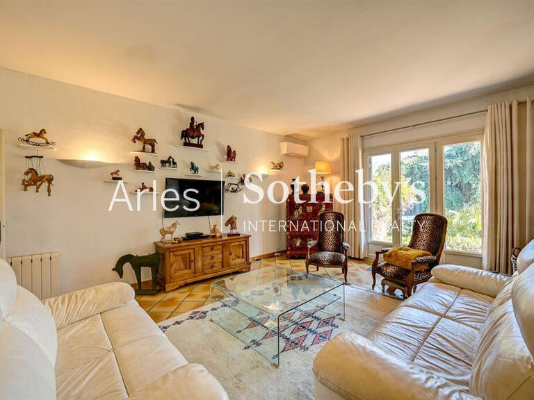 Maison Arles - 4 chambres - 264m²