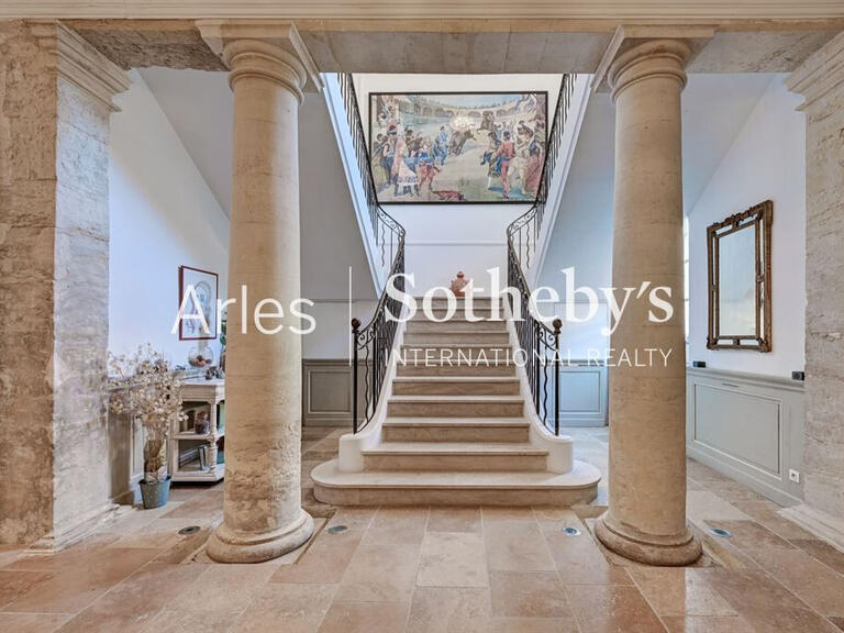 Maison Arles - 5 chambres - 1500m²