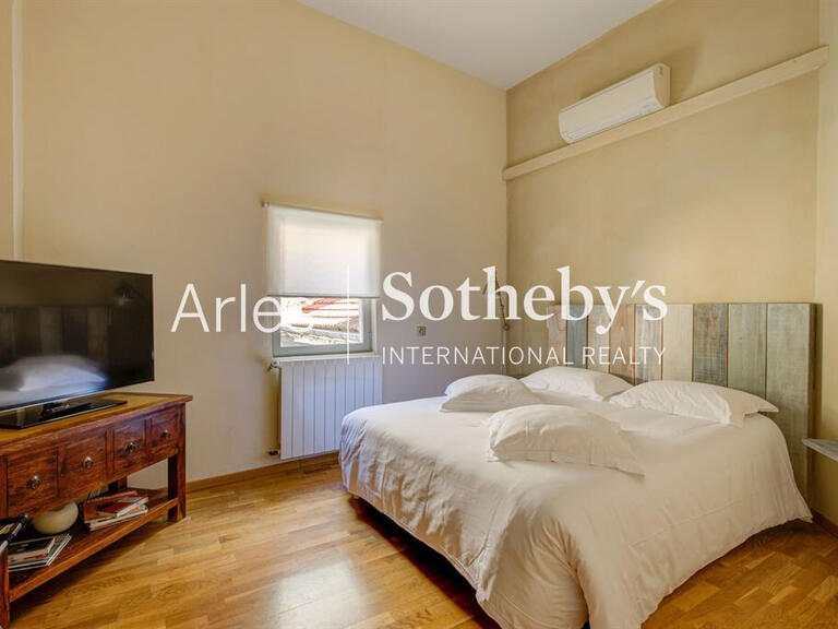 Maison Arles - 4 chambres - 230m²