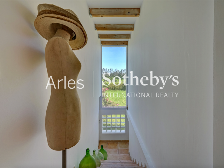 Maison Arles - 4 chambres - 203m²