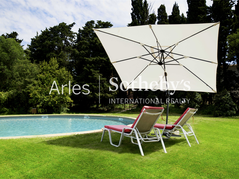 House Arles - 16 bedrooms - 780m²