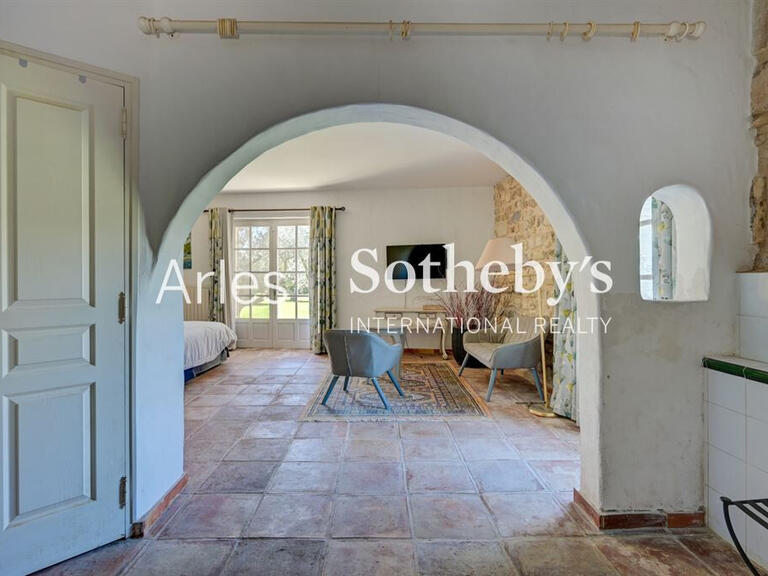 House Arles - 6 bedrooms - 400m²