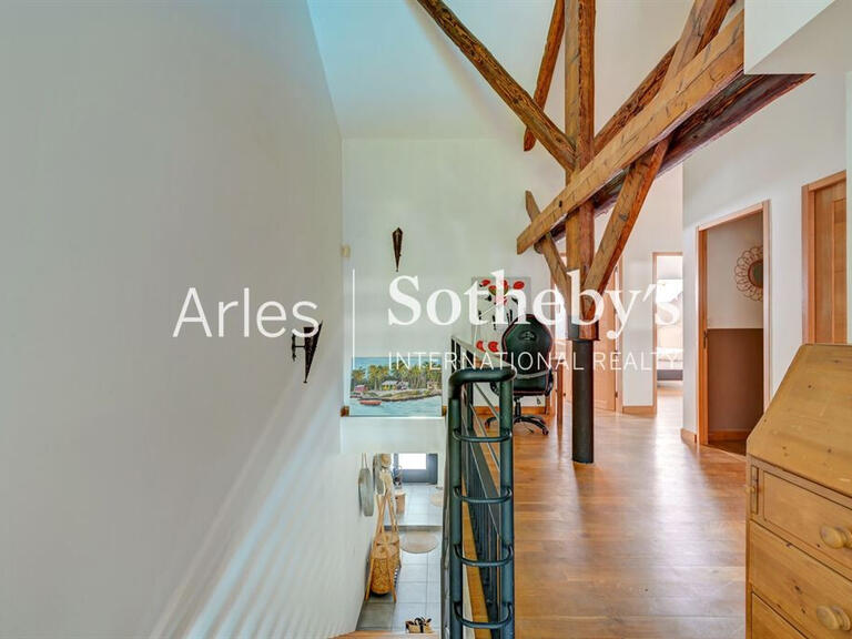 Maison Arles - 3 chambres - 202m²