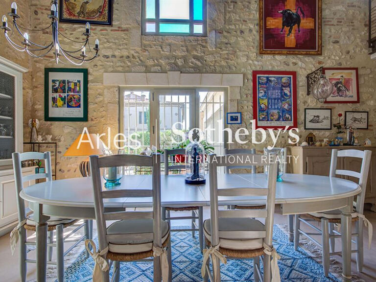 House Arles - 4 bedrooms - 274m²