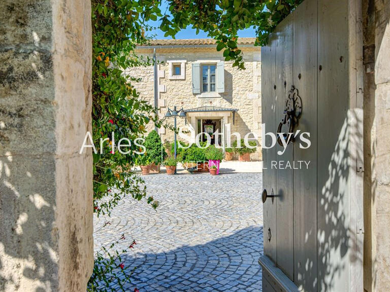 House Arles - 4 bedrooms - 274m²