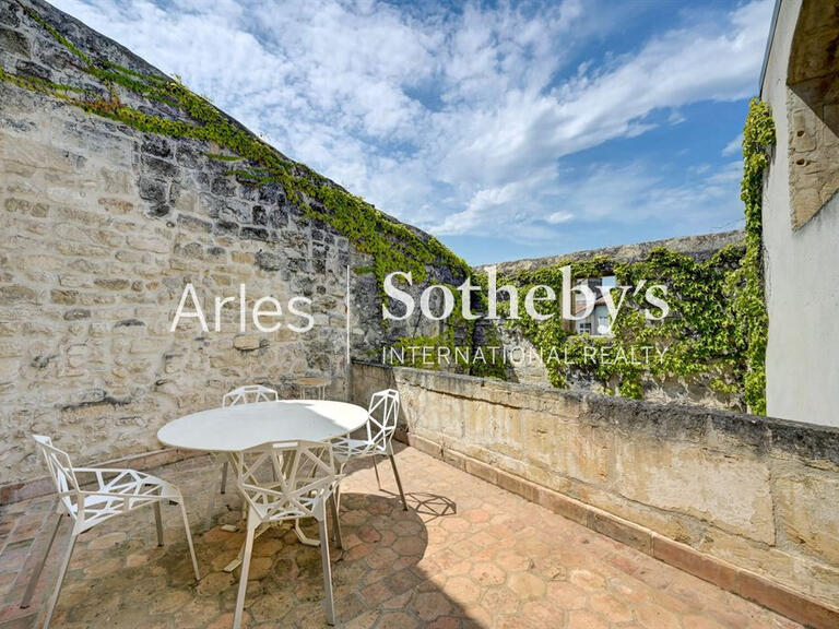 Maison Arles - 3 chambres - 196m²