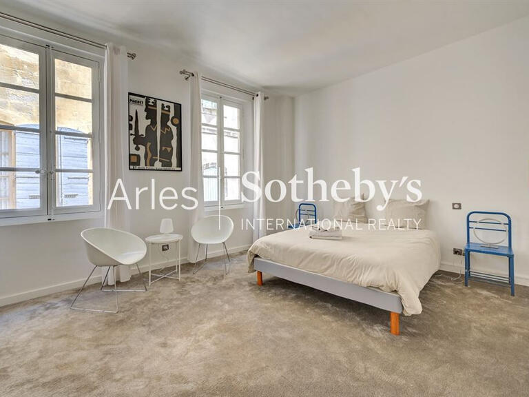 Maison Arles - 3 chambres - 196m²