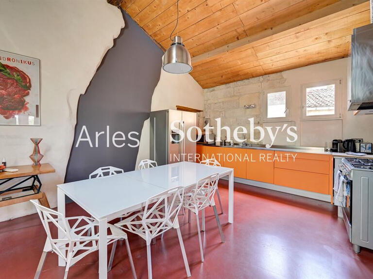 Maison Arles - 3 chambres - 196m²