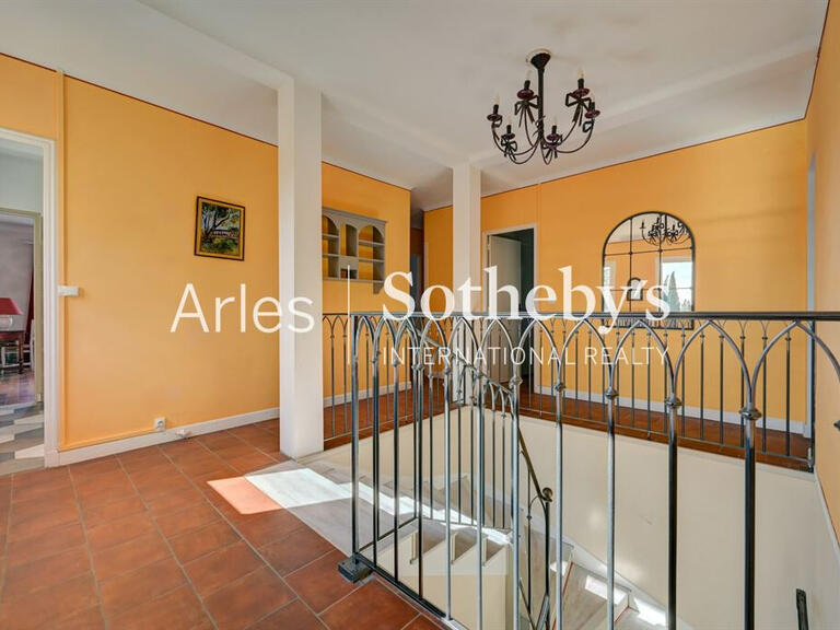 Maison Arles - 7 chambres - 245m²