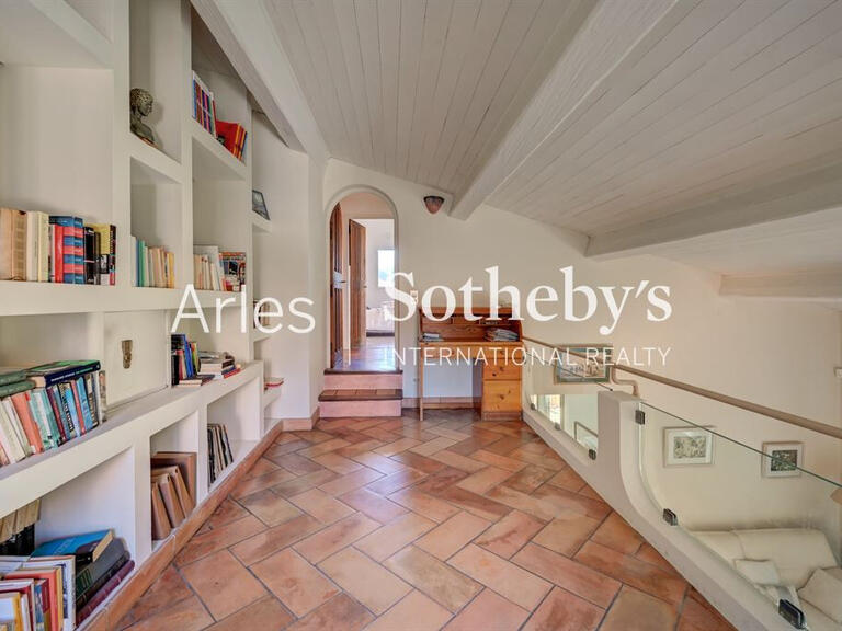 Maison Arles - 4 chambres - 215m²