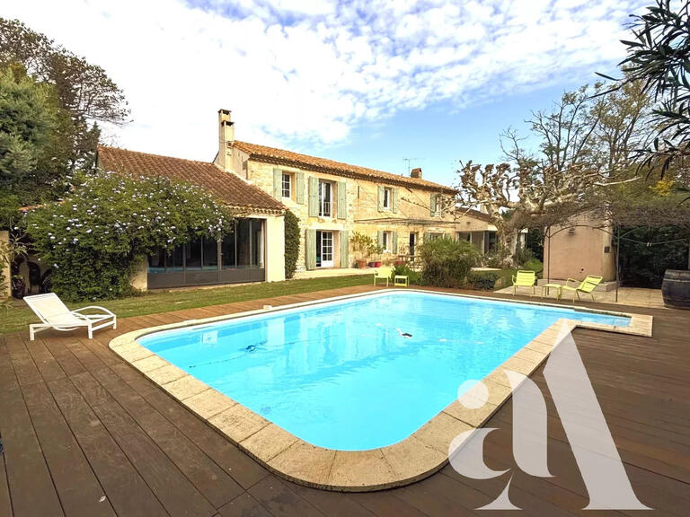 House Arles - 4 bedrooms - 220m²