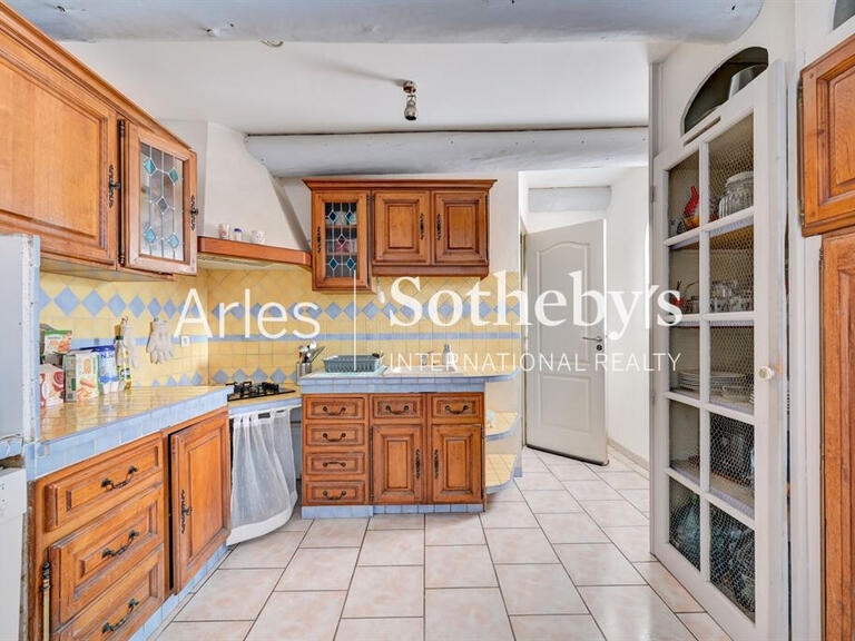 Maison Arles - 7 chambres - 267m²