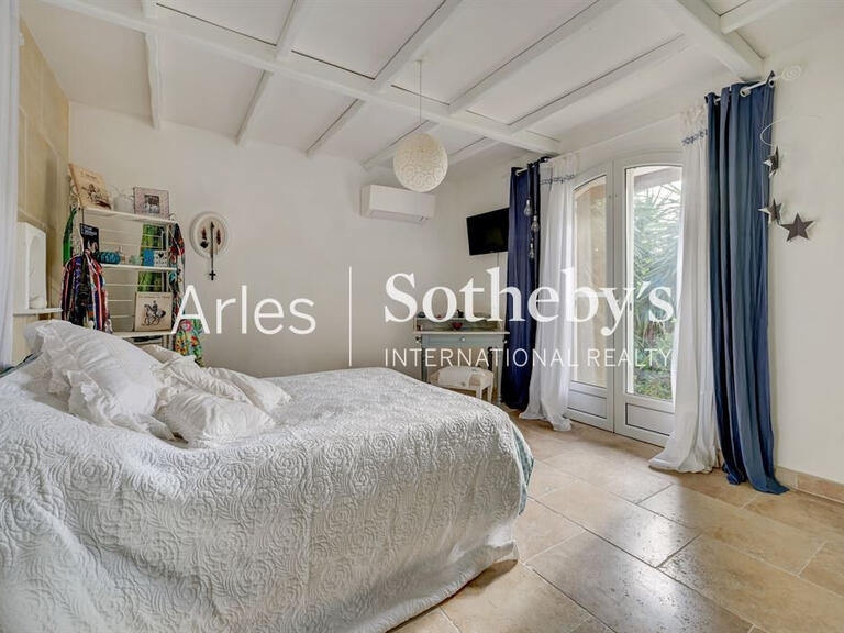 Maison Arles - 7 chambres - 267m²