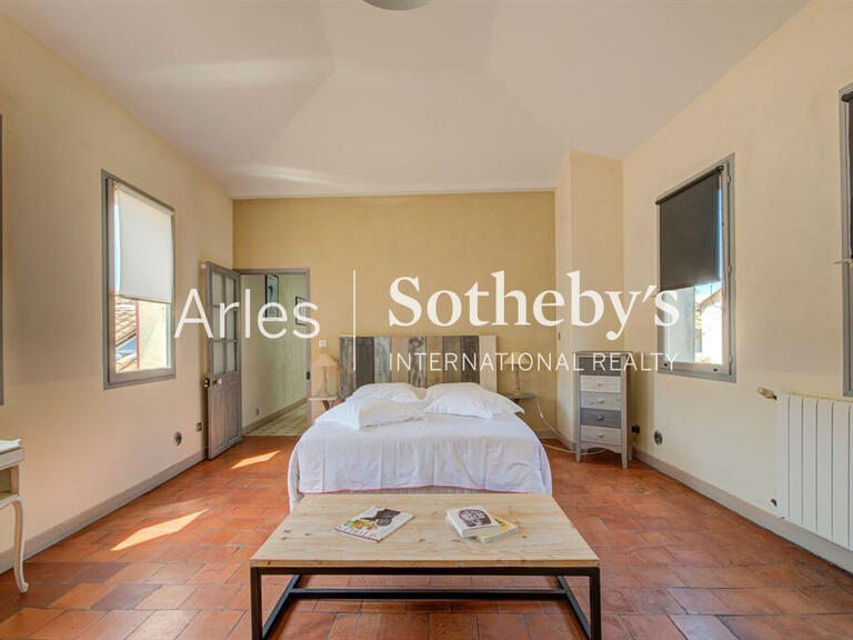 House Arles - 4 bedrooms - 230m²