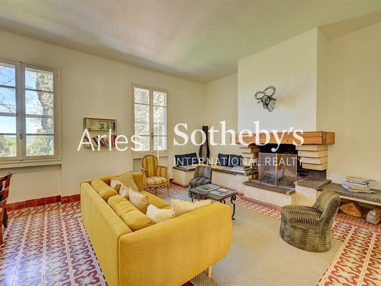 Propriété Arles - 16 chambres - 780m²