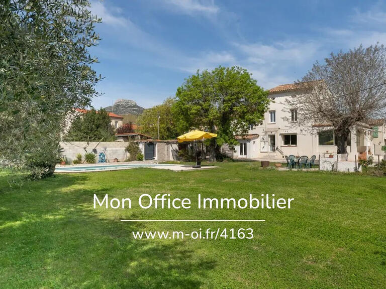 Maison Aubagne - 3 chambres - 171m²