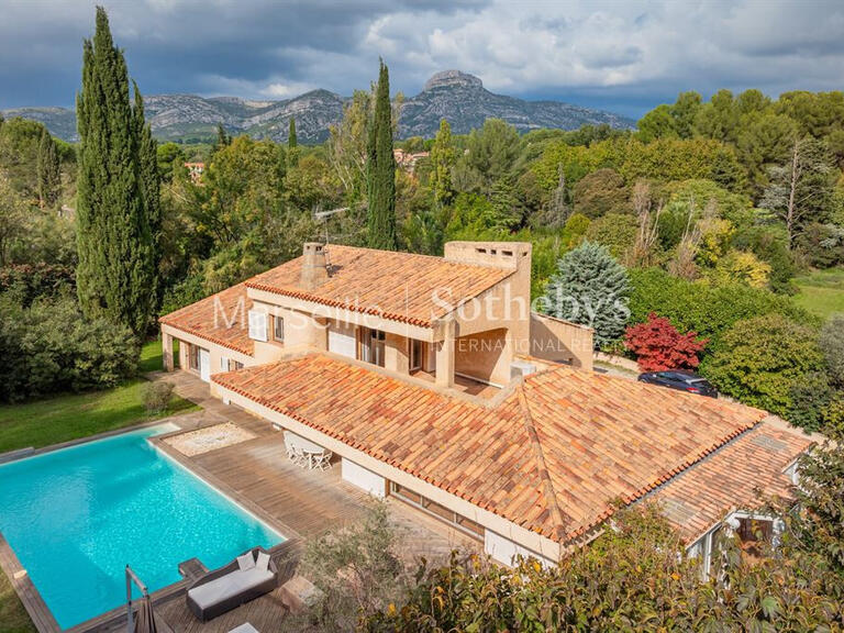 House Aubagne - 4 bedrooms - 260m²