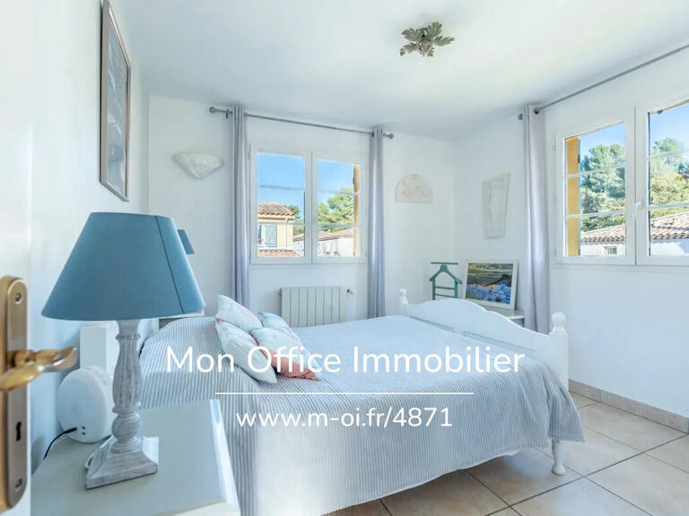 Maison Aubagne - 3 chambres - 115m²