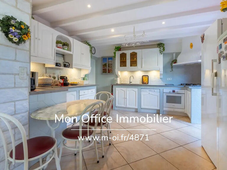 Maison Aubagne - 3 chambres - 115m²