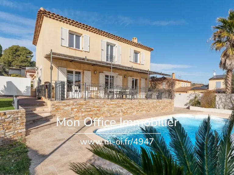 House Aubagne - 3 bedrooms - 115m²