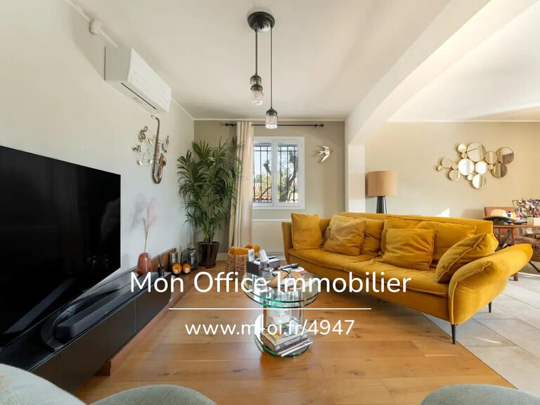 Maison Aubagne - 3 chambres - 115m²