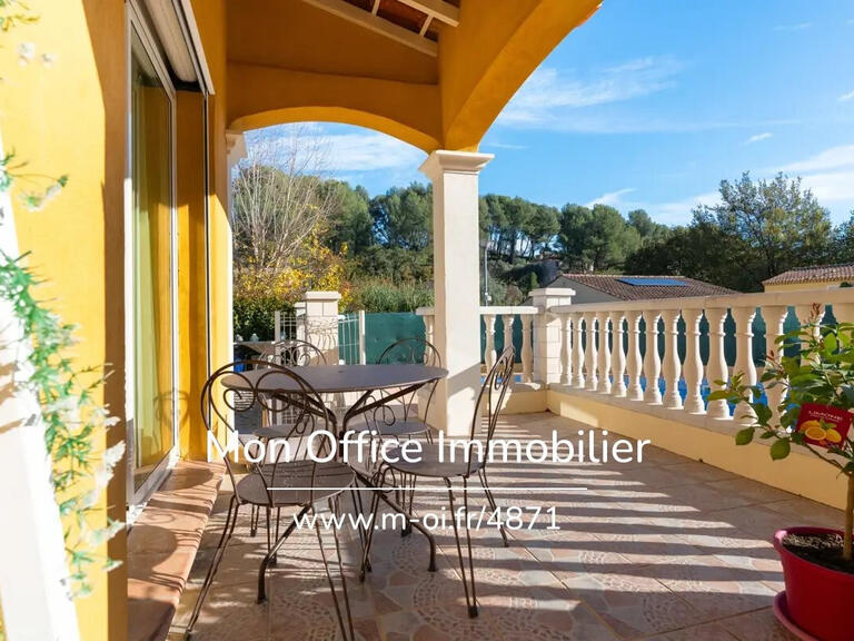 Maison Aubagne - 3 chambres - 115m²