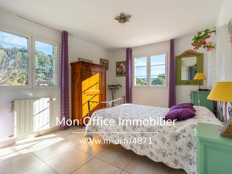 Maison Aubagne - 3 chambres - 115m²