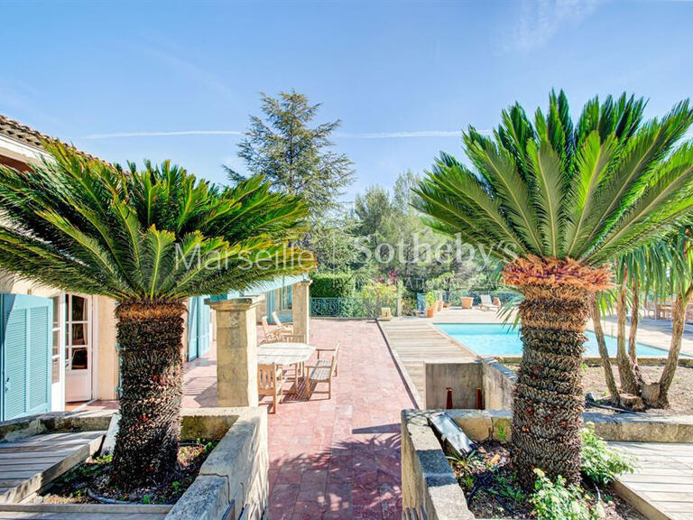 House Aubagne - 7 bedrooms - 480m²