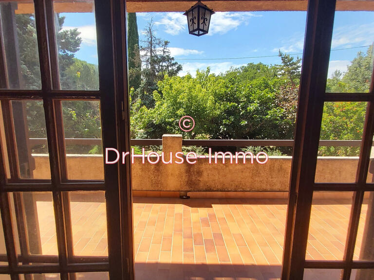 Villa Aubagne - 5 chambres - 200m²