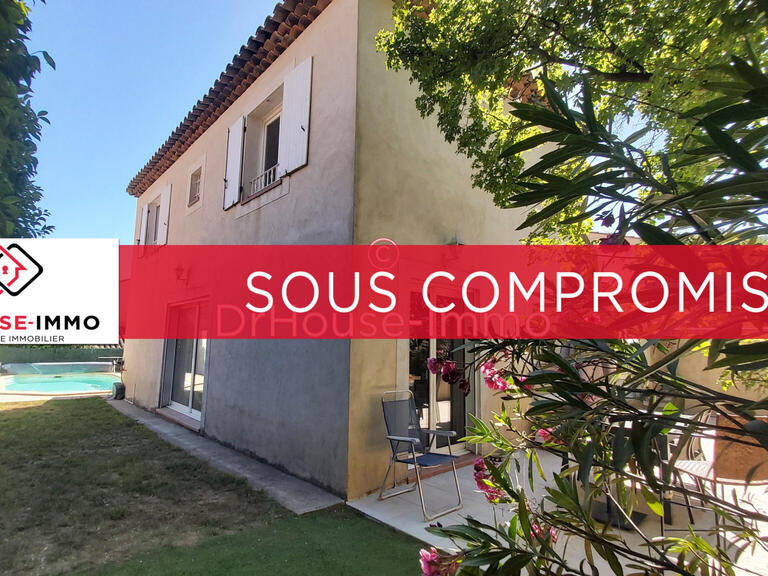 Villa Aubagne - 3 chambres - 91m²