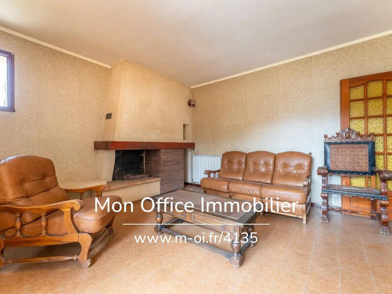 Villa Aubagne - 4 chambres - 200m²